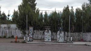 Die Tankstelle in Bajo Cacoles